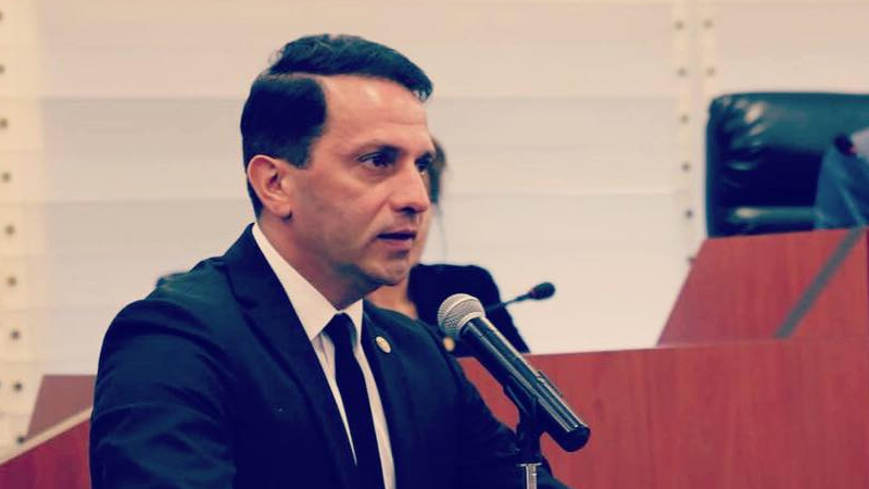 akpli-mucahit-birinci-ozgur-ozelin-iddiasini-yalanladi-murat-kapki-4-kez-ifade-verdi-benden-bahsetmek-aklina-gelmedi-mi-hVnNmwLG.jpg