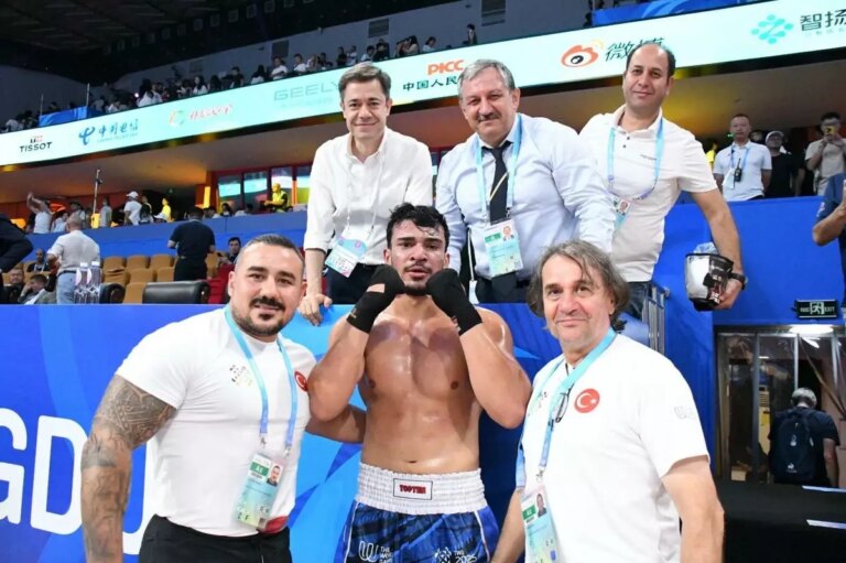 emin-ozer-dunya-oyunlarinda-gumus-madalya-kazandi-Ic36LsQF.jpg