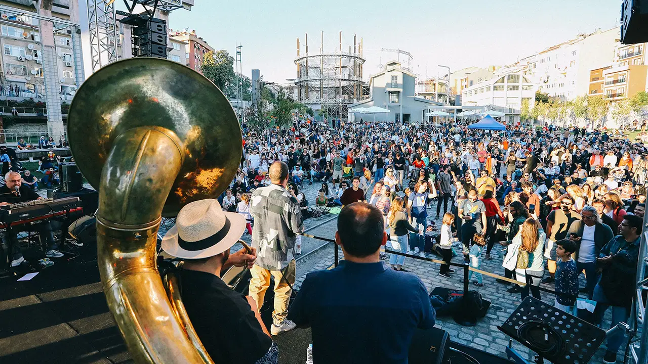 36 akbank caz festivalinde sahne alacak isimler aciklandi 8vDPj1Xh
